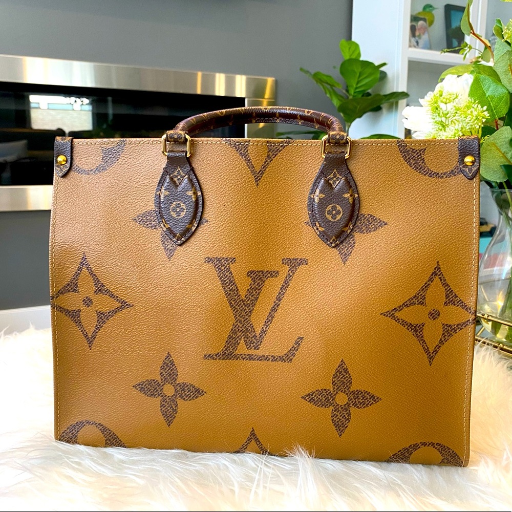 Sold! Louis Vuitton On The Go Tote size MM